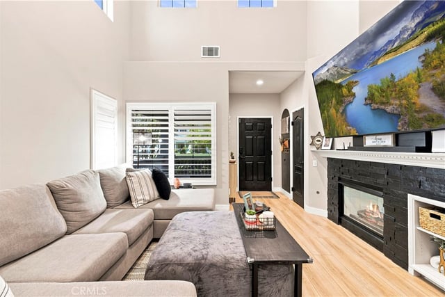 23800 Woodpark Court, Valencia, CA 91354 — photo 14 of 55