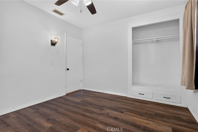10572 Shoshone Avenue, Granada Hills, CA 91344 — photo 13 of 44