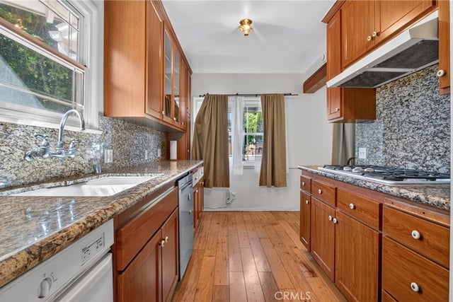 10572 Shoshone Avenue, Granada Hills, CA 91344 — photo 17 of 44