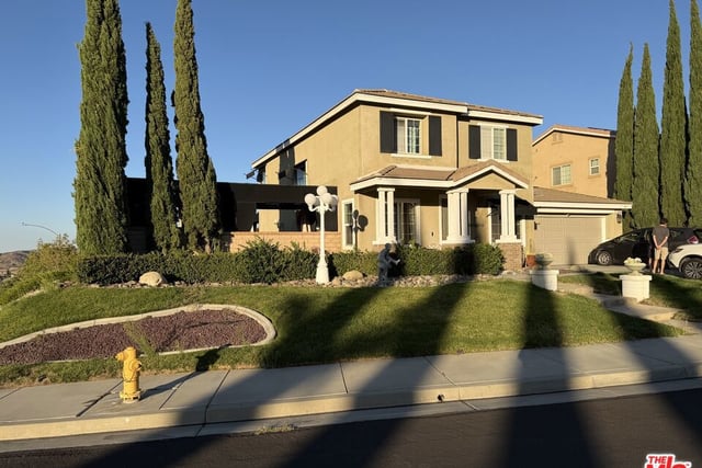 2409 Foxglove Court, Palmdale, CA 93551 — photo 2 of 44
