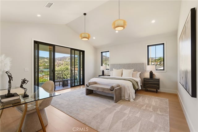 707 Wildomar Street, Pacific Palisades, CA 90272 — photo 13 of 17