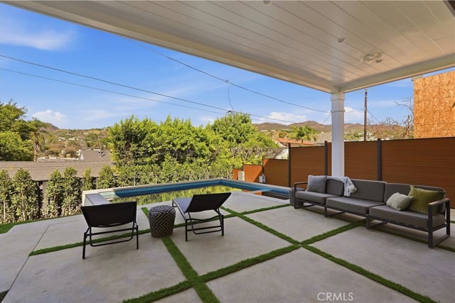 707 Wildomar Street, Pacific Palisades, CA 90272 — photo 7 of 17