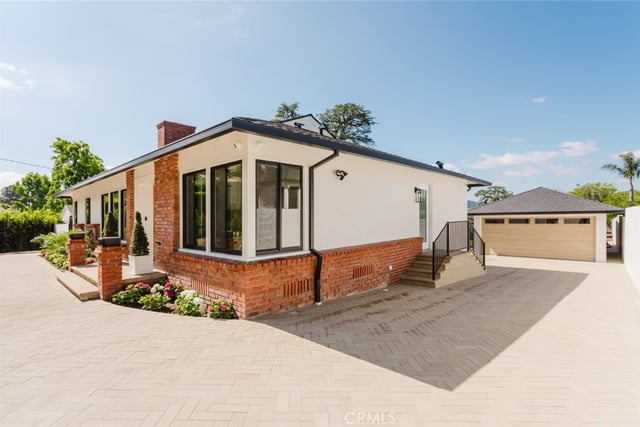 941 Sherlock Drive, Burbank, CA 91501 — photo 18 of 75