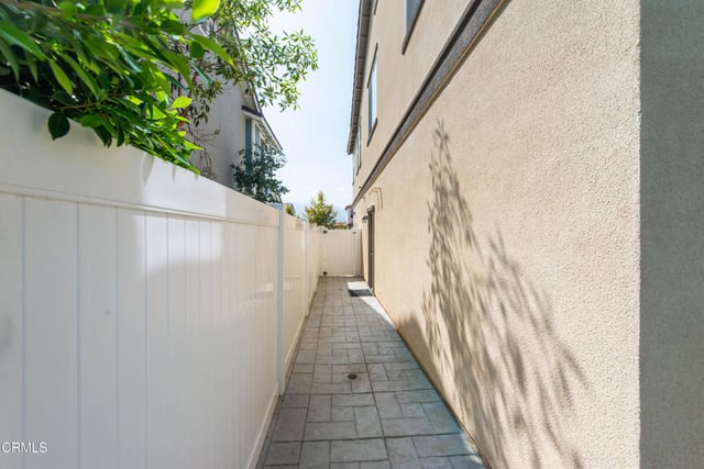 385 Azalea Street, Fillmore, CA 93015 — photo 40 of 44