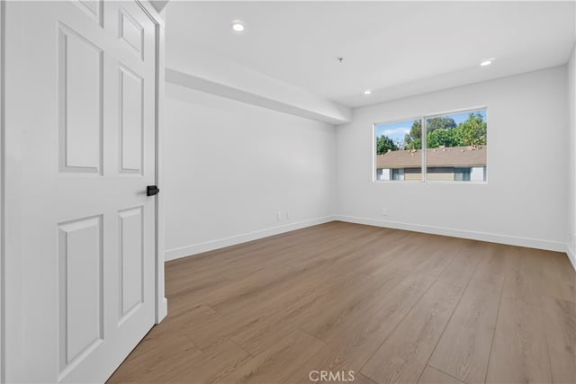15455 Sherman 9, Van Nuys, CA 91406 — photo 13 of 20
