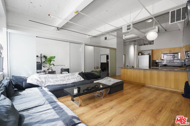 1130 S Flower Street 215, Los Angeles, CA 90015 — photo 8 of 52