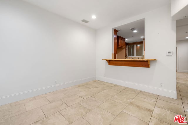 16123 W Sunset Boulevard 103, Pacific Palisades, CA 90272 — photo 4 of 17