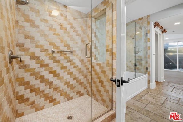 16123 W Sunset Boulevard 103, Pacific Palisades, CA 90272 — photo 8 of 17