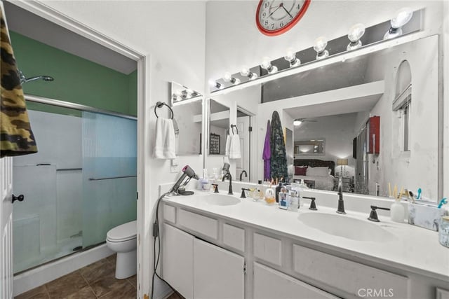 22802 Acacia Court, Saugus, CA 91390 — photo 18 of 32