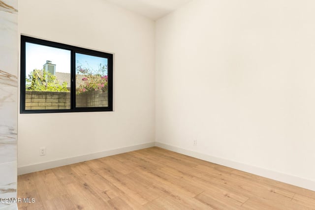29616 Windsong Lane, Agoura Hills, CA 91301 — photo 9 of 46
