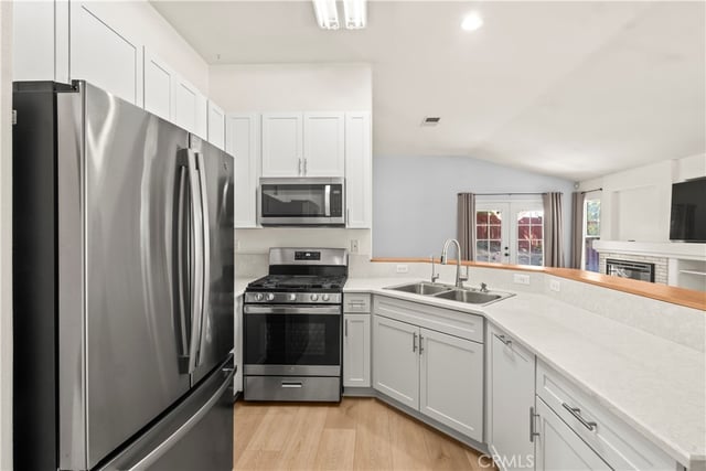 42555 La Gabriella Drive, Lancaster, CA 93536 — photo 12 of 40