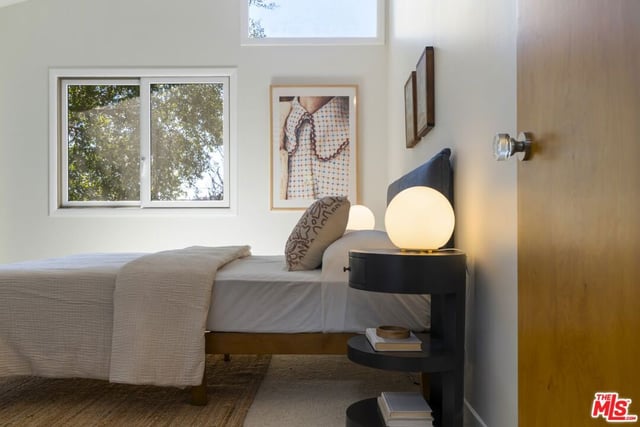 2856 Nichols Canyon Road, Los Angeles, CA 90046 — photo 34 of 57
