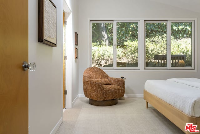 2856 Nichols Canyon Road, Los Angeles, CA 90046 — photo 40 of 57