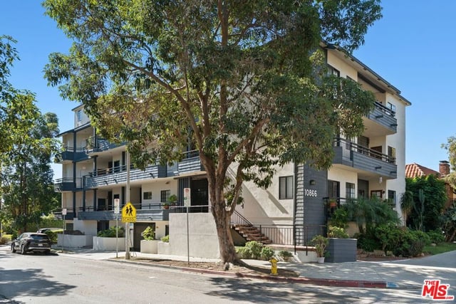 10866 Rose Avenue 203, Los Angeles, CA 90034 — photo 24 of 25