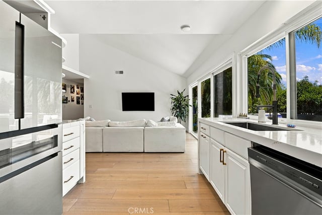 1690 Stoddard Avenue, Thousand Oaks, CA 91360 — photo 16 of 46