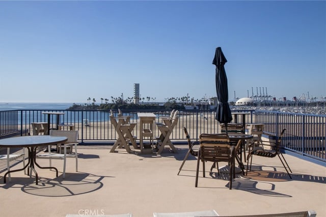 1 3rd Place 2, Long Beach, CA 90802 — photo 10 of 31