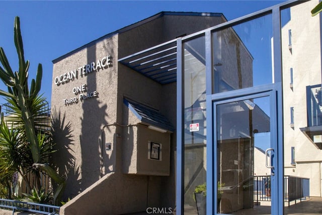 1 3rd Place 2, Long Beach, CA 90802 — photo 31 of 31