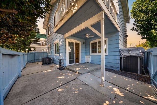 7025 Glade Ave. 2, Canoga Park, CA 91303 — photo 21 of 28