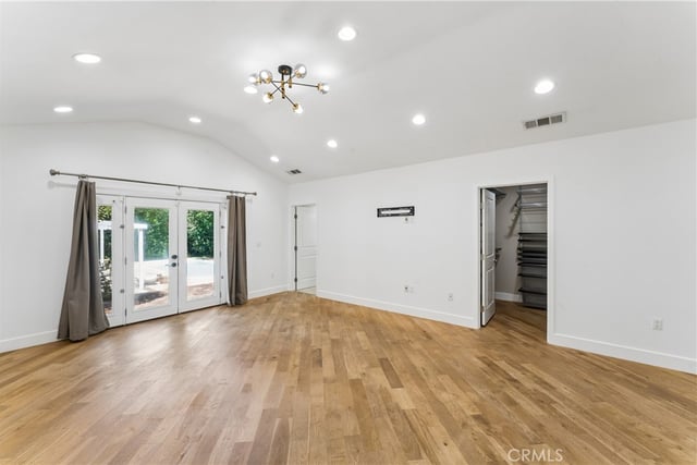 4719 Wortser, Sherman Oaks, CA 91423 — photo 14 of 35