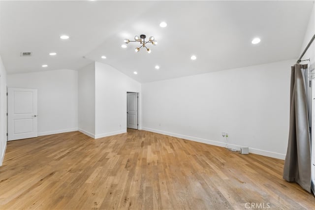 4719 Wortser, Sherman Oaks, CA 91423 — photo 16 of 35
