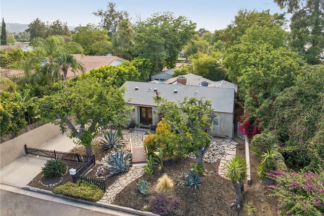 4719 Wortser, Sherman Oaks, CA 91423 — photo 2 of 35
