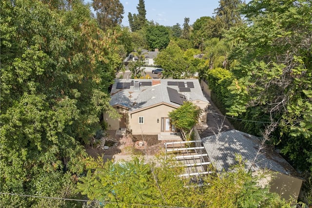 4719 Wortser, Sherman Oaks, CA 91423 — photo 32 of 35