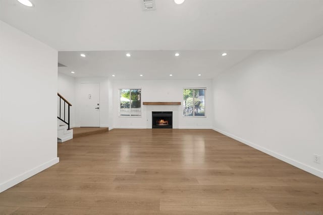 9250 Sunland Blvd 34, Sun Valley, CA 91352 — photo 13 of 36