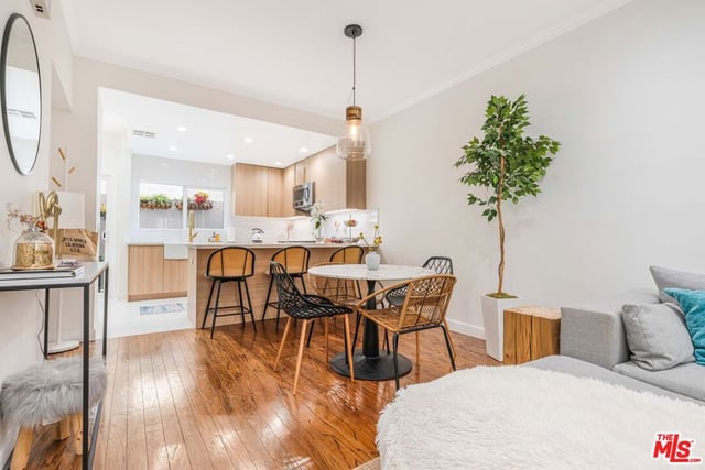 2405 34th Street 27, Santa Monica, CA 90405 — photo 3 of 22