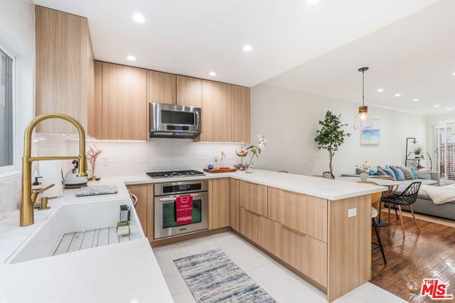 2405 34th Street 27, Santa Monica, CA 90405 — photo 9 of 22