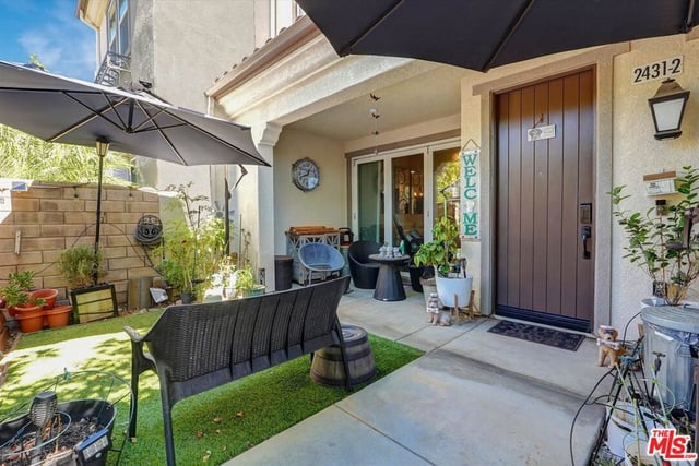 2431 Birchknoll Court 2, Simi Valley, CA 93063 — photo 30 of 45