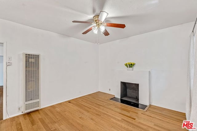 1215 W 59th Street, Los Angeles, CA 90044 — photo 15 of 23