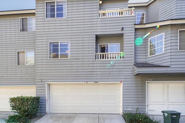 1086 Stravinsky Lane 102, Ventura, CA 93003 — photo 4 of 48