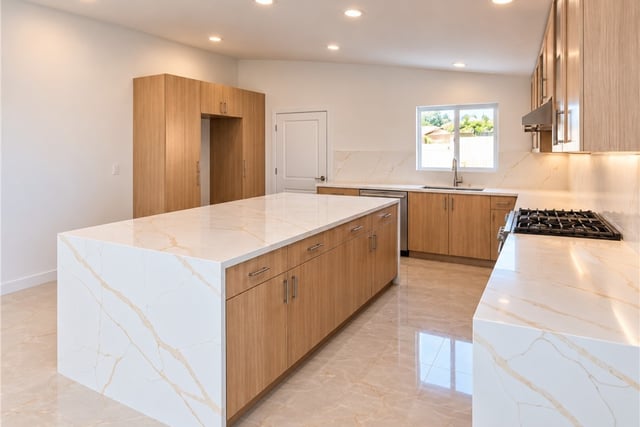 12182 Bradford, Granada Hills, CA 91344 — photo 6 of 46