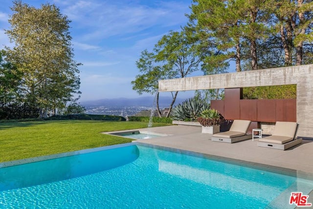 3350 Stone Ridge Lane, Los Angeles, CA 90077 — photo 10 of 43