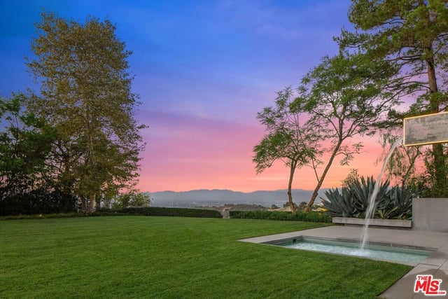 3350 Stone Ridge Lane, Los Angeles, CA 90077 — photo 34 of 43