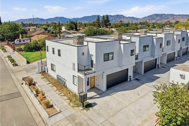 13357 W Cellest Parkway, Pacoima, CA 91331 — photo 41 of 45