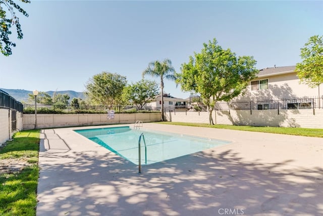 600 Avenida Del Platino, Thousand Oaks, CA 91320 — photo 21 of 32