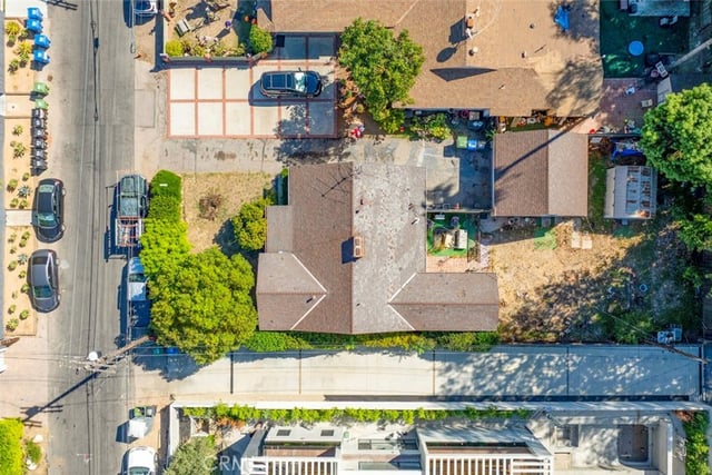 12922 Addison, Sherman Oaks, CA 91423 — photo 9 of 10