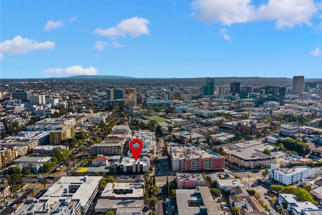 300 S Reno Street 303, Los Angeles, CA 90057 — photo 49 of 50