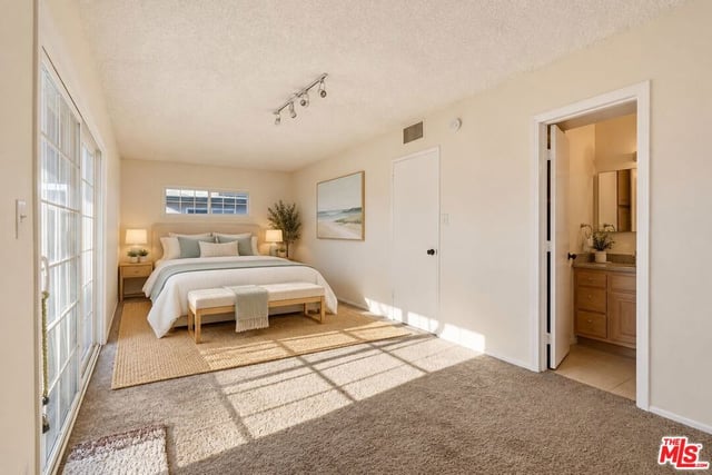 15513 S Tarrant Avenue, Compton, CA 90220 — photo 24 of 36