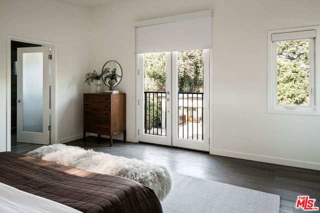 3758 Barry Avenue, Los Angeles, CA 90066 — photo 20 of 32