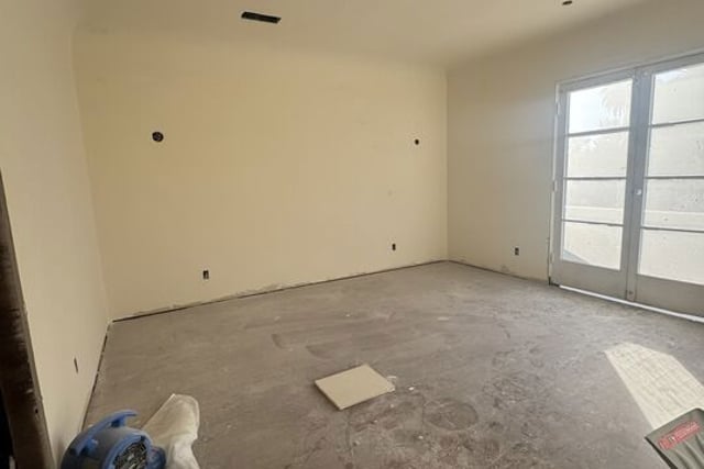 687 Lorraine Boulevard, Los Angeles, CA 90005 — photo 19 of 27