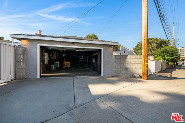 124 N Naomi Street, Burbank, CA 91505 — photo 50 of 56