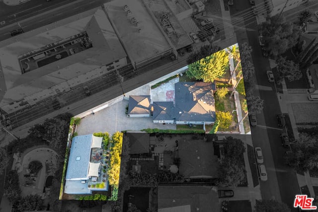 124 N Naomi Street, Burbank, CA 91505 — photo 53 of 56