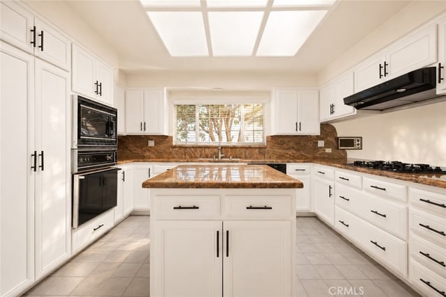 5047 Gerald Avenue, Encino, CA 91436 — photo 7 of 22