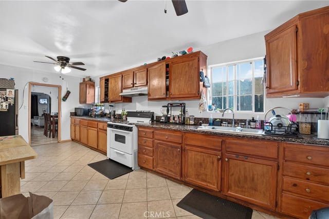 6856 Laurel Canyon Boulevard, North Hollywood, CA 91605 — photo 18 of 28