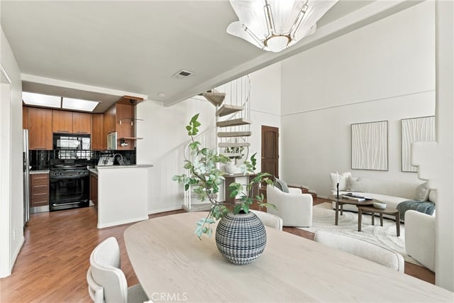 7122 La Tijera Boulevard H201, Los Angeles, CA 90045 — photo 13 of 46
