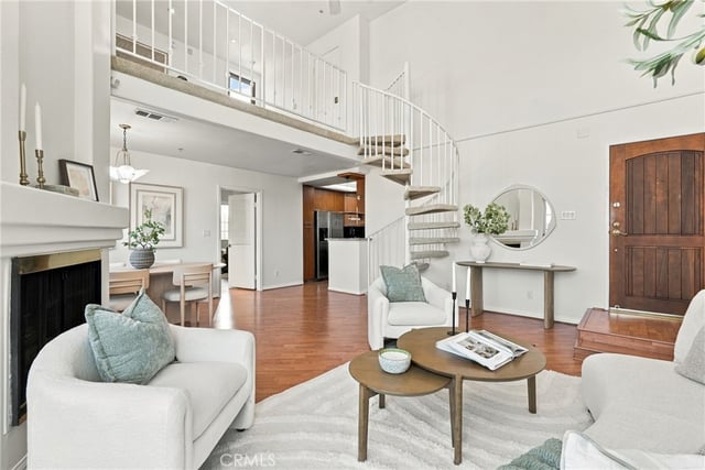 7122 La Tijera Boulevard H201, Los Angeles, CA 90045 — photo 3 of 46