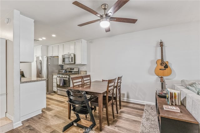 6017 Oldenberg, Simi Valley, CA 93063 — photo 12 of 35