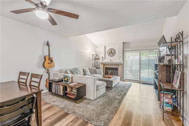 6017 Oldenberg, Simi Valley, CA 93063 — photo 5 of 35